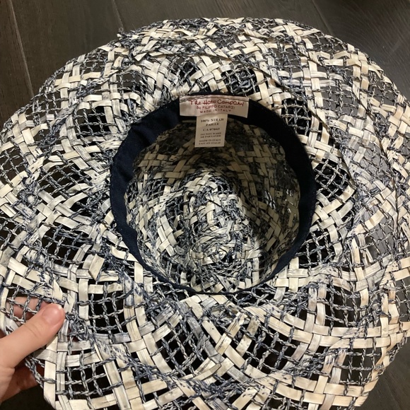Made in Italy 100% straw hat- like new with excellent condition - Picture 4 of 4